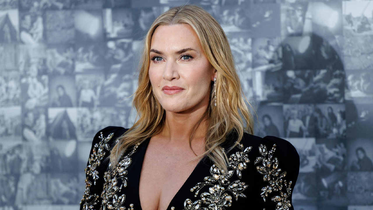 ৩০ বছর পর টাইটানিক নায়িকা জানালেন, মেয়েদের প্রতিও টান ছিল তার!